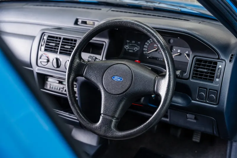 Ford escort kd2ndwjk80wrx5angh3sa