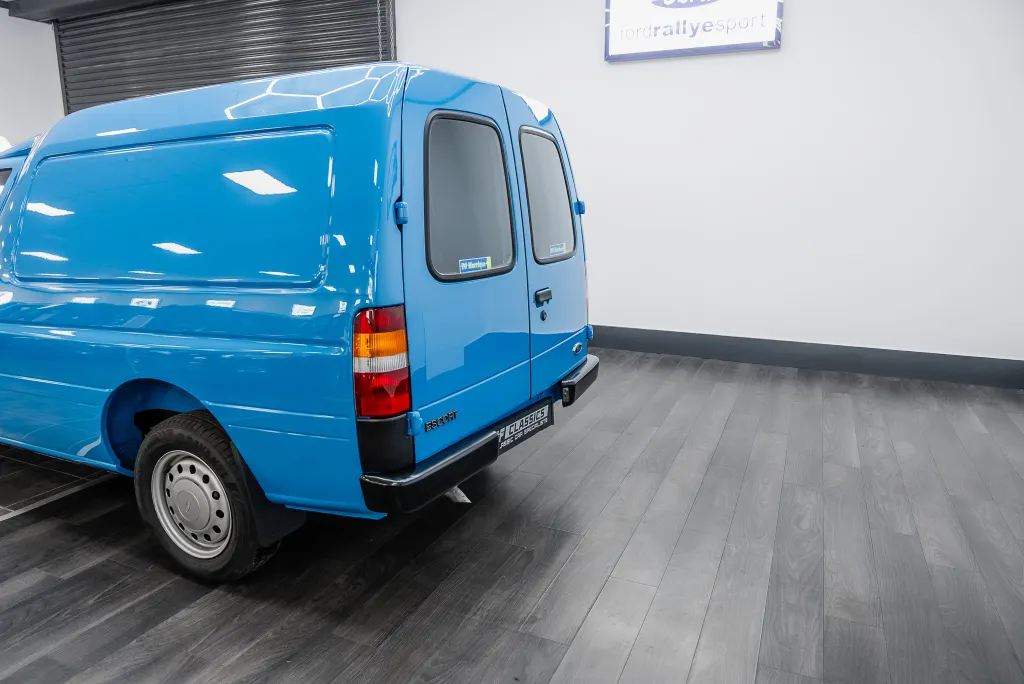 Ford escort k3rtbwzsidkvgto7fmfnv
