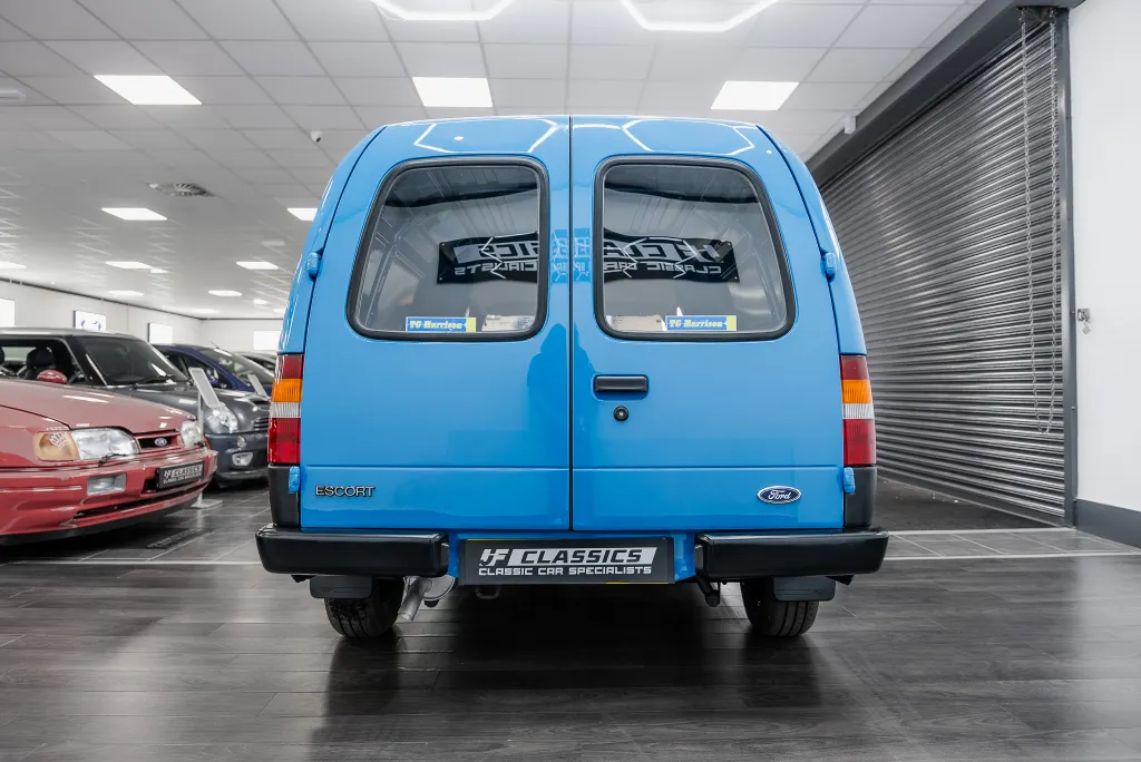 Ford escort lwtztb uoturgplhd5qhy