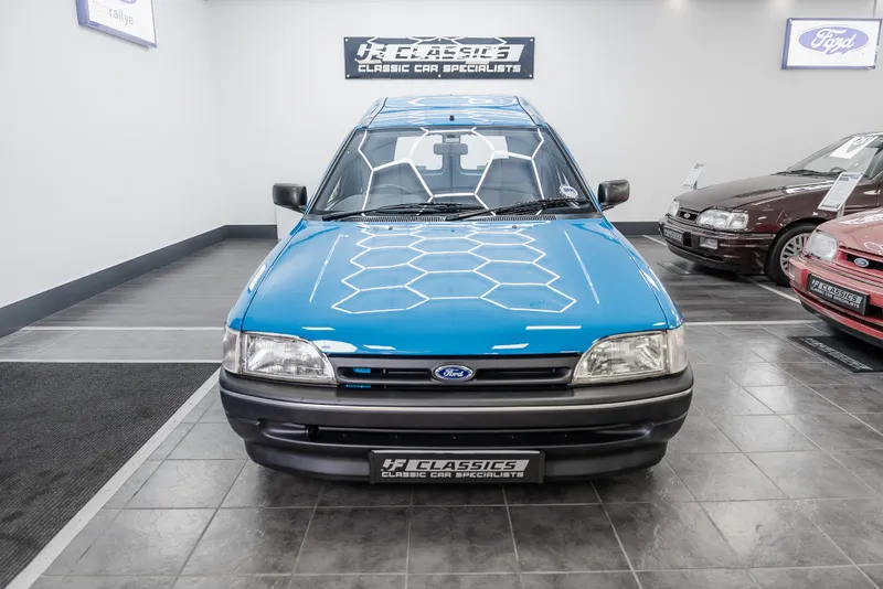 Ford escort ofxyc4lfmgyccvyi9vuz 