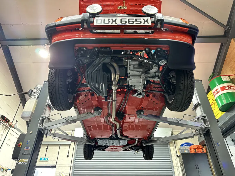 Ford escort uzmzxoxx7gx5x00a9rmtv