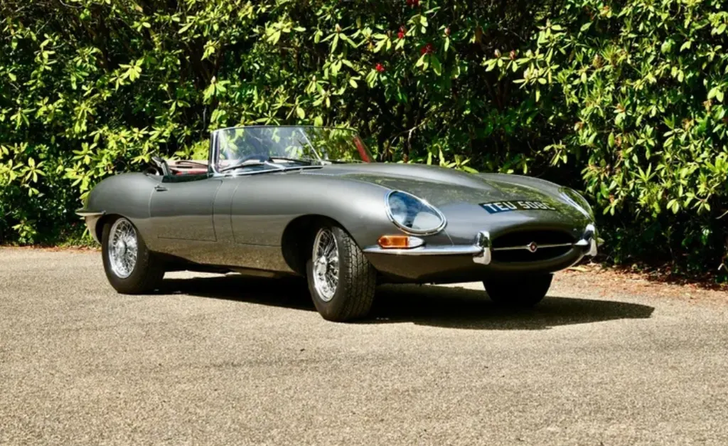 Jaguar e type 8spqscaphcnwklohzvx1g