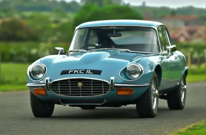Jaguar e type series 3 rs9gzgxu2xrbhdefhpmmg