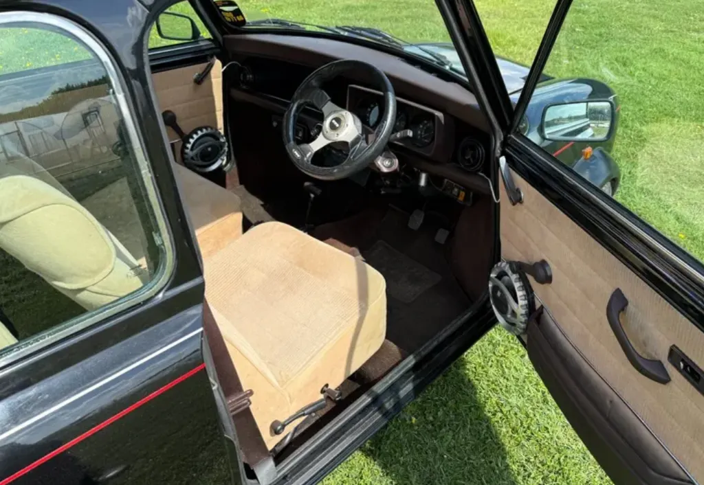 Austin mini mbiy eykwu0wo4ghuxwer