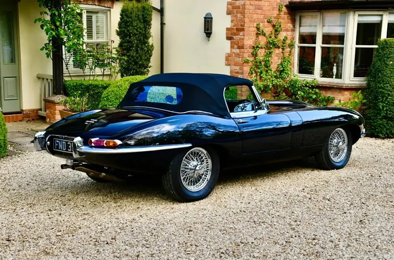 Jaguar e type z8inztur4icswz2w2dhhe