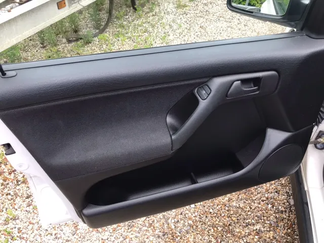 Volkswagen golf 5yxlka5ztjjehz9w4nbs6