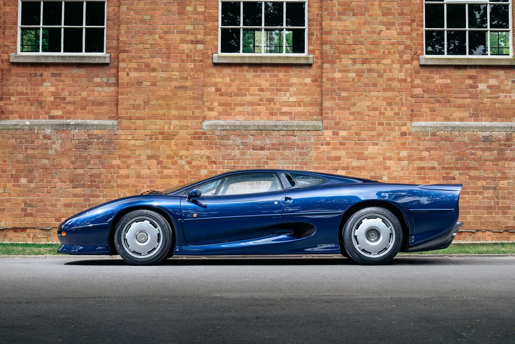 Jaguar xj220  jj5ktwaxoyt74y wjl7b