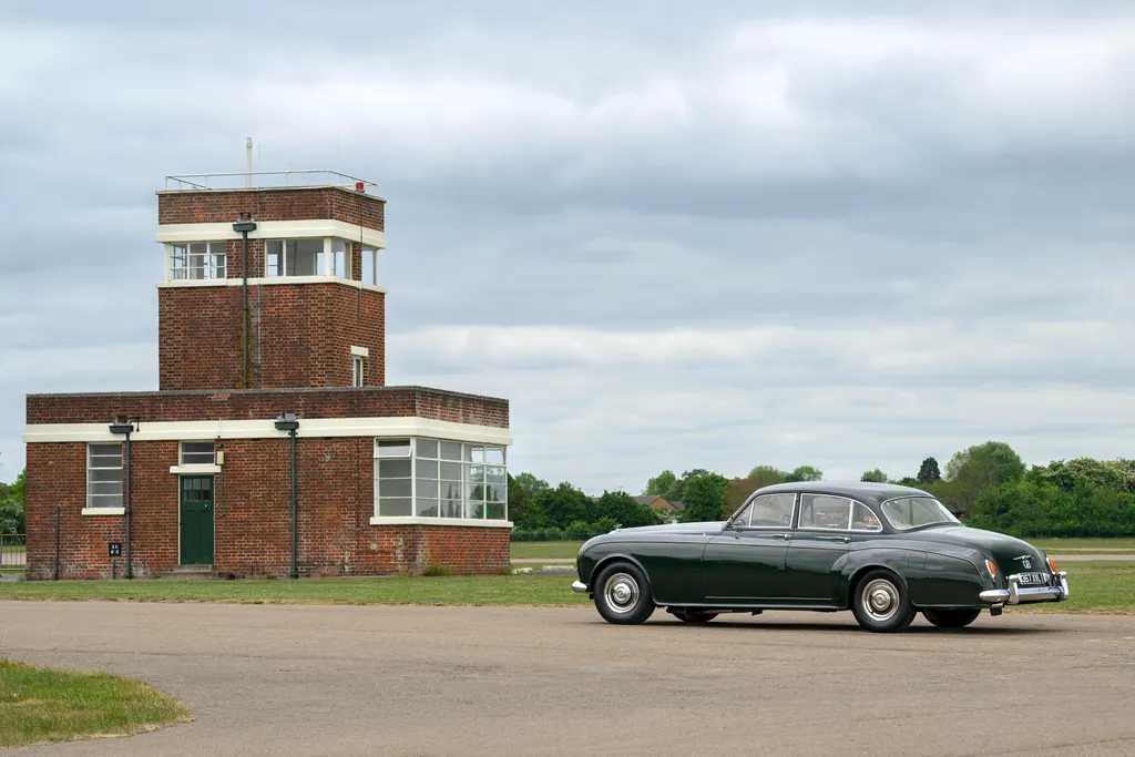 Bentley s2 u9jgtdjkqbpwtr0cghx70