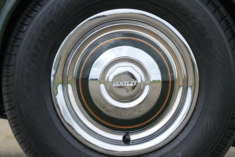 Bentley s2 d6v9n2zrcq rgux1hclga