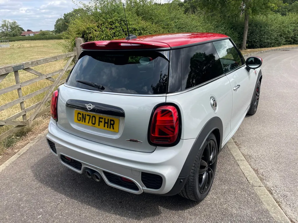 Mini hatchback sn5 u9ud0k5zrsdxbw7oo