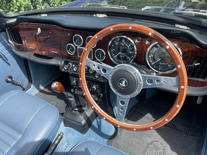 Triumph tr4a hez2z7utb diexykynccv