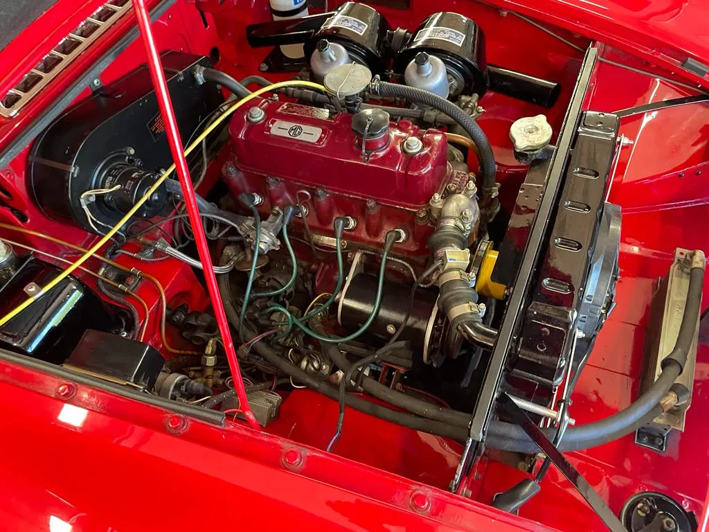 Mg b roadster 1i8u9gscpakh3prcege9g