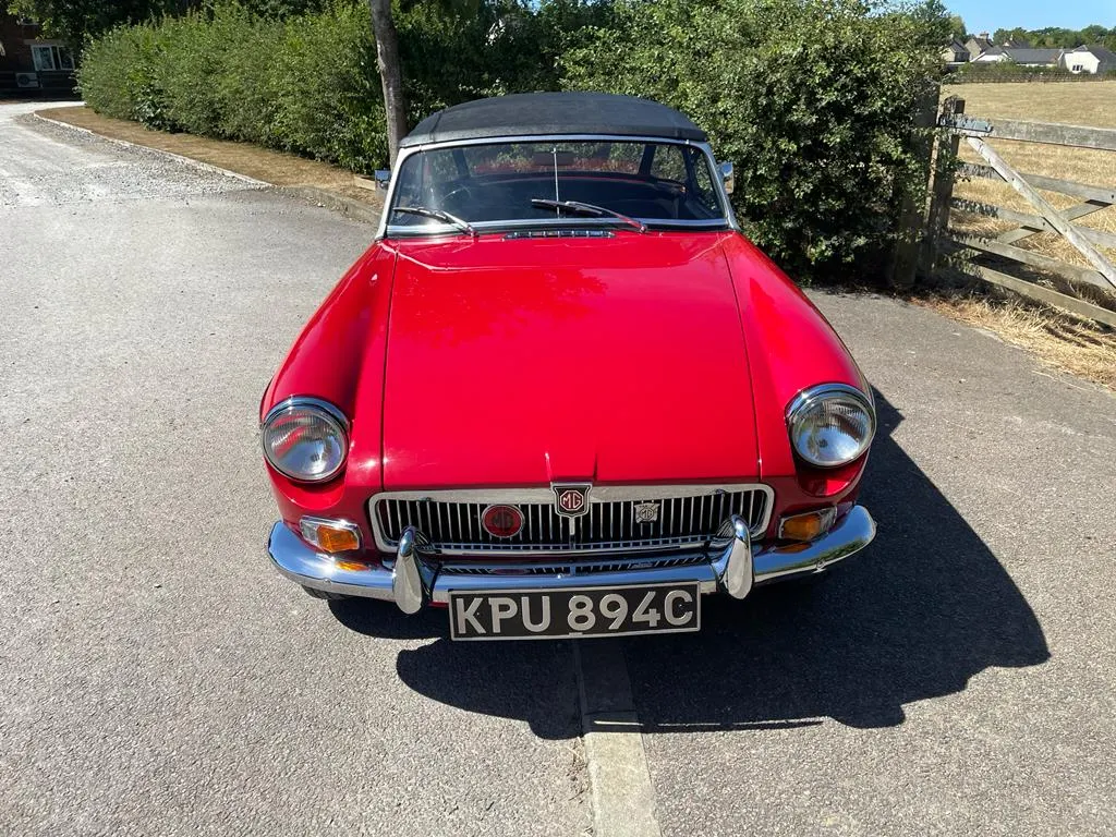Mg b roadster o2unugp5qhhn5an5lcngg
