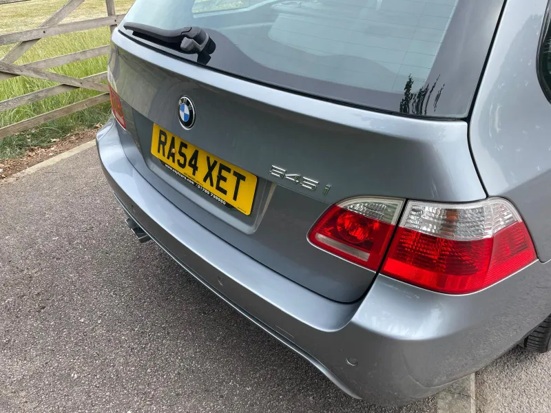 Bmw 5 series gjfypdtrfgoqnn7h osyl