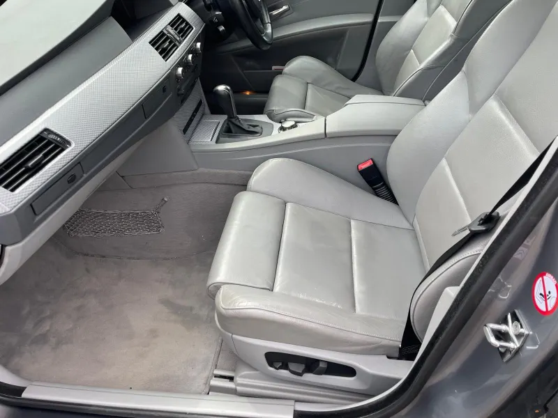 Bmw 5 series puiktmodq9vm5fcspajbs