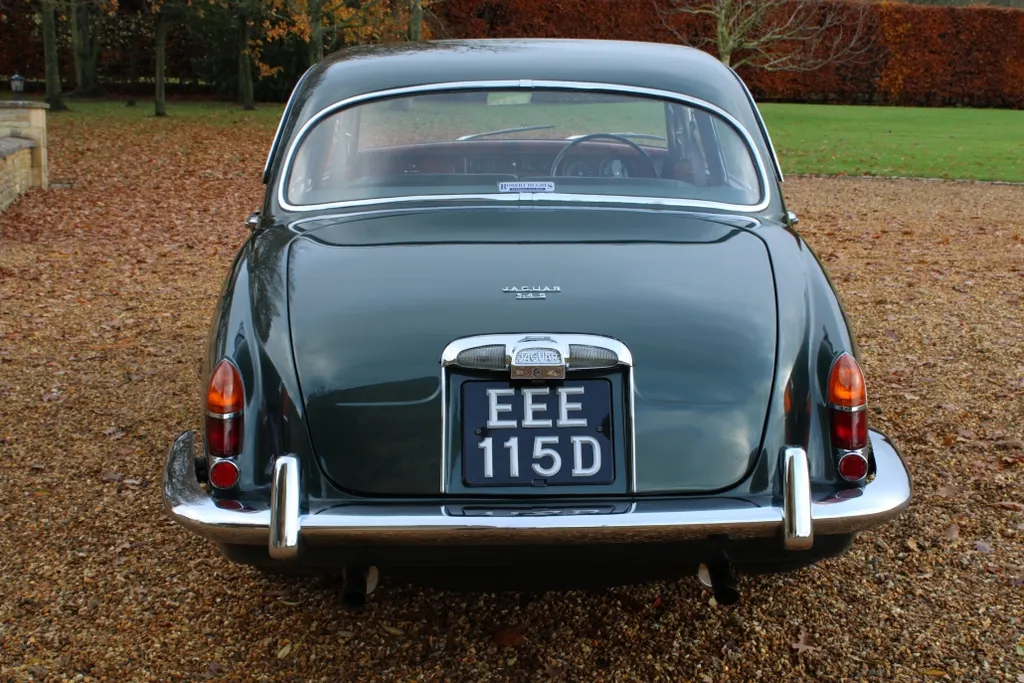 Jaguar s type lu7mivhf i8q7hiw7qb98