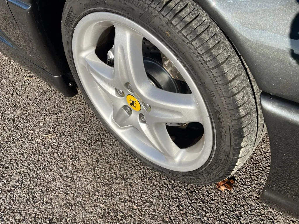 Ferrari f355 adgrx2pn4hxioti1ilw2c