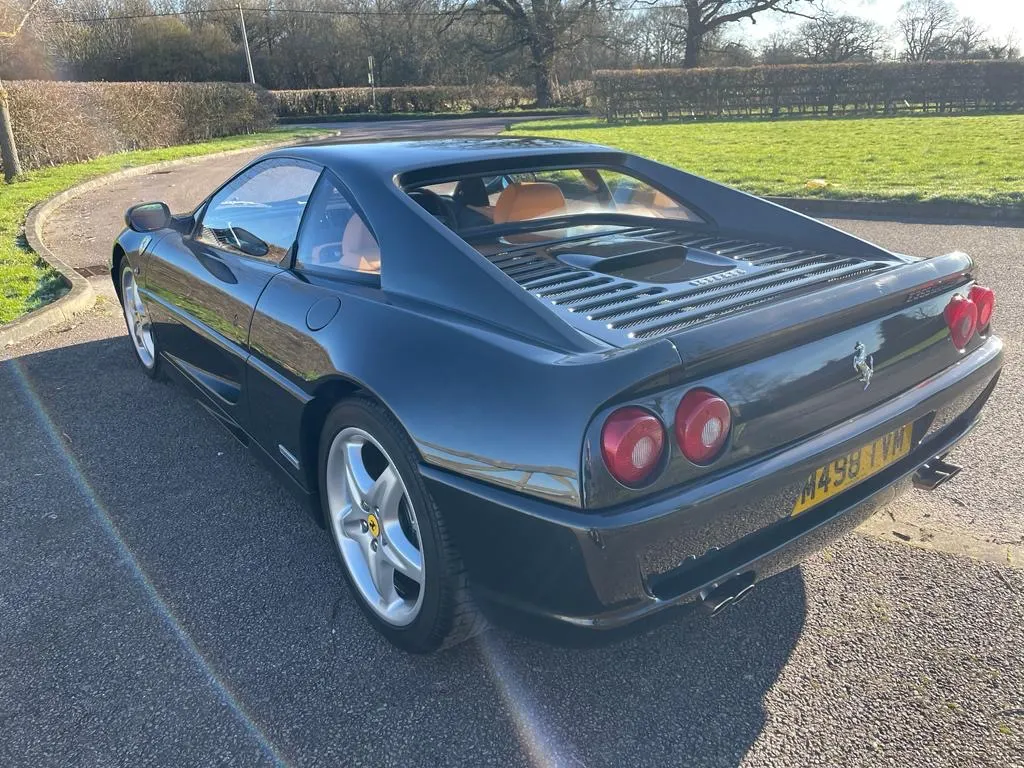 Ferrari f355 y6to7o3lphhqds8d4ywe9