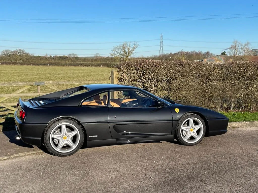 Ferrari f355  ceizlk18sthwy7 gsgd9