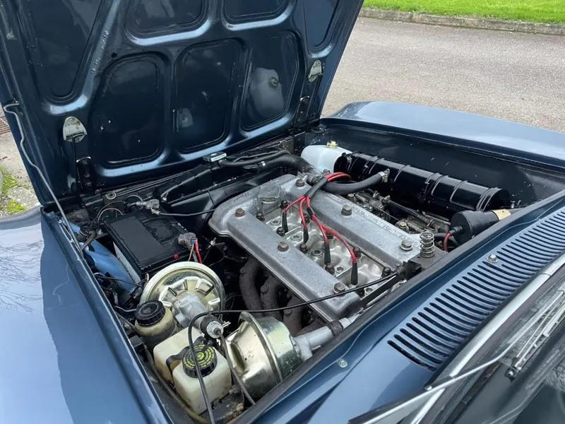 Alfa romeo  2000 gtv uk car e2krciyysze2f 7js 2 p