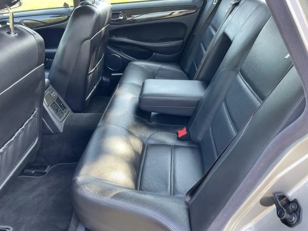 Jaguar v8 xj series tlqy ydhbili9r6zv1ahr
