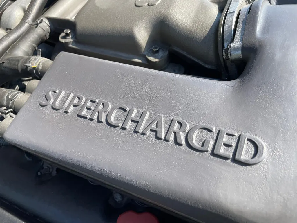 Jaguar v8 xj series z0wylg8 ldxqzprre8drl