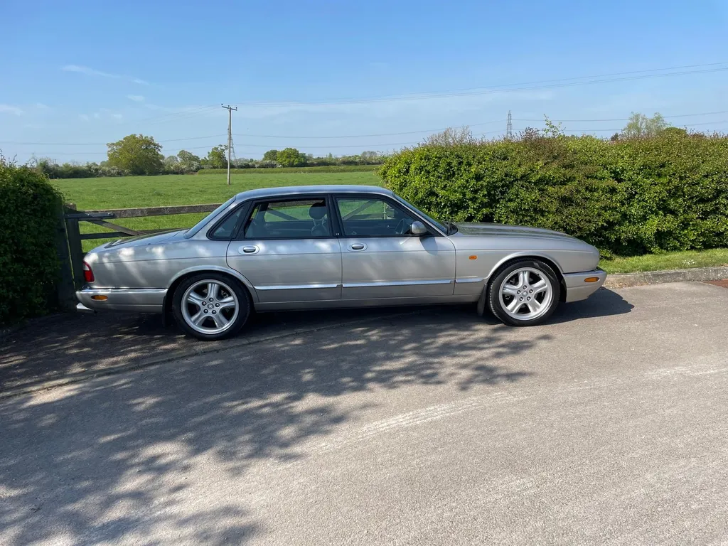 Jaguar v8 xj series xsuo4kfl1zxipw6odymtg