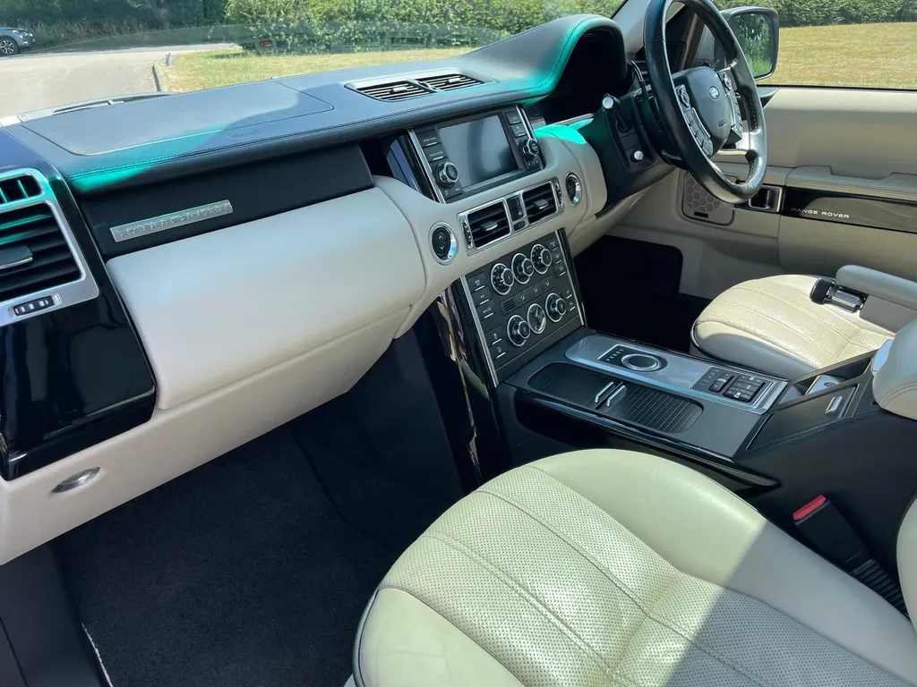 Land rover range rover 2hh8p c3u13lnfz0kueb5