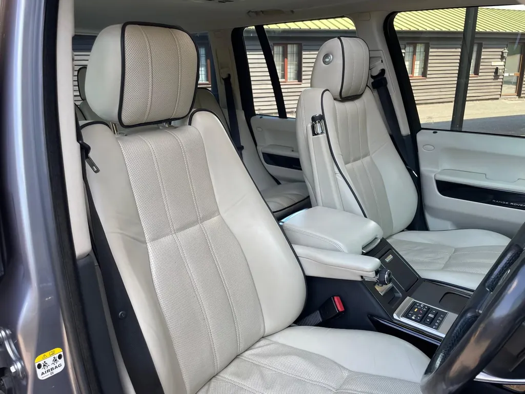 Land rover range rover pfalxd1ksdjmrhvsf2i8k