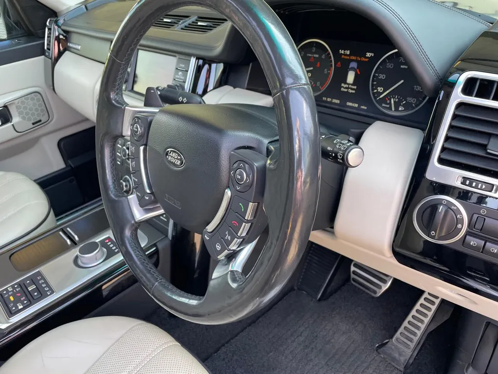 Land rover range rover uybrn5rix6x7ep6n cd88