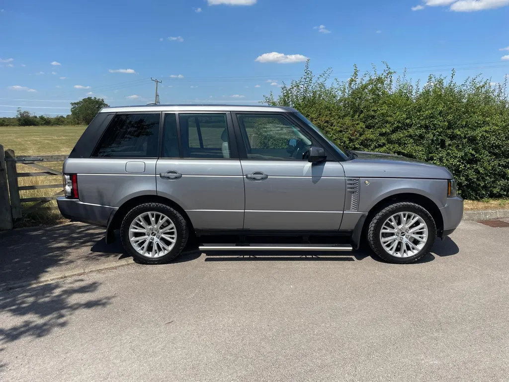 Land rover range rover w1isrrvkrnivqof9nvlxr