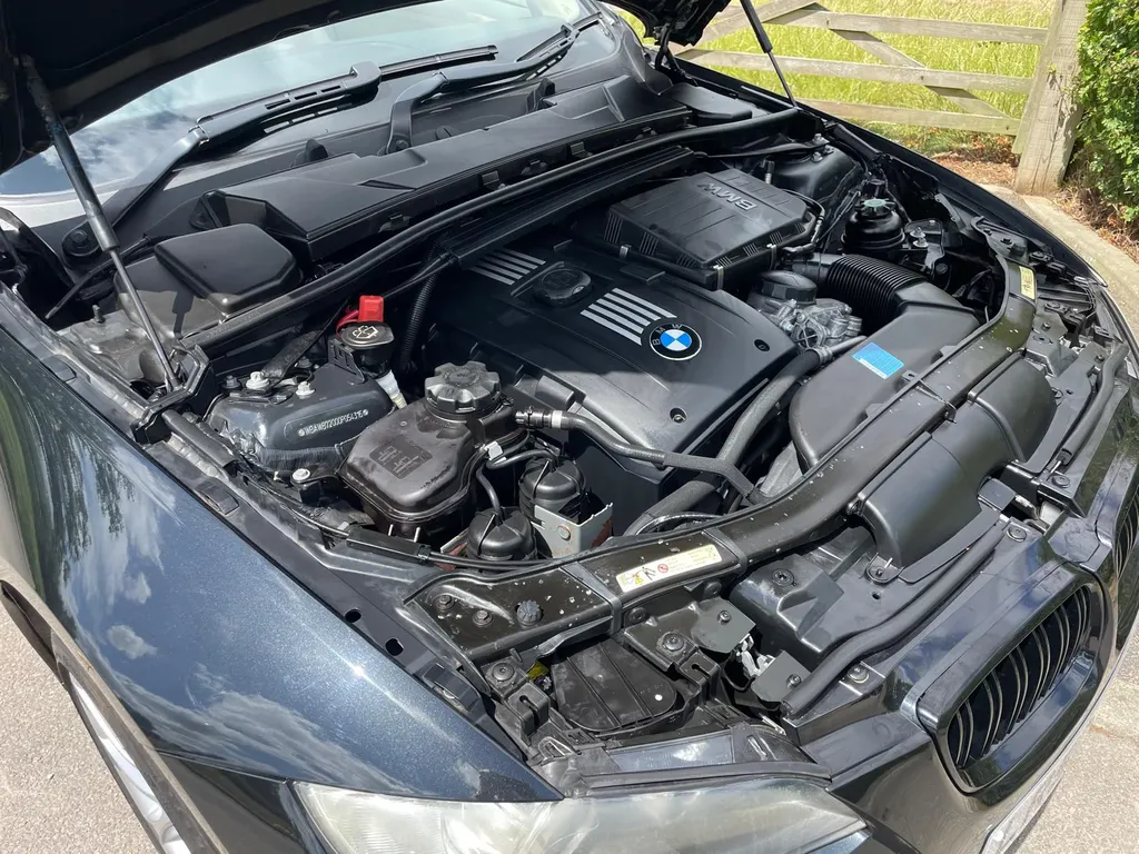 Bmw 3 series 69eklv0ukklvnup ppwcz