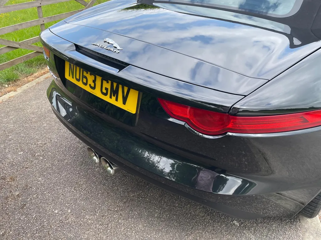Jaguar f type kyijdiiwfxqnwoiuse1u4