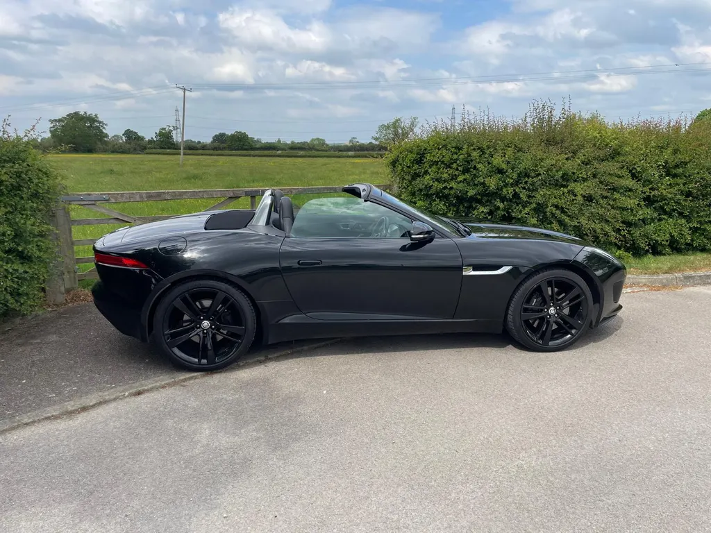 Jaguar f type wwpvoc8femy2lpgk4lskm