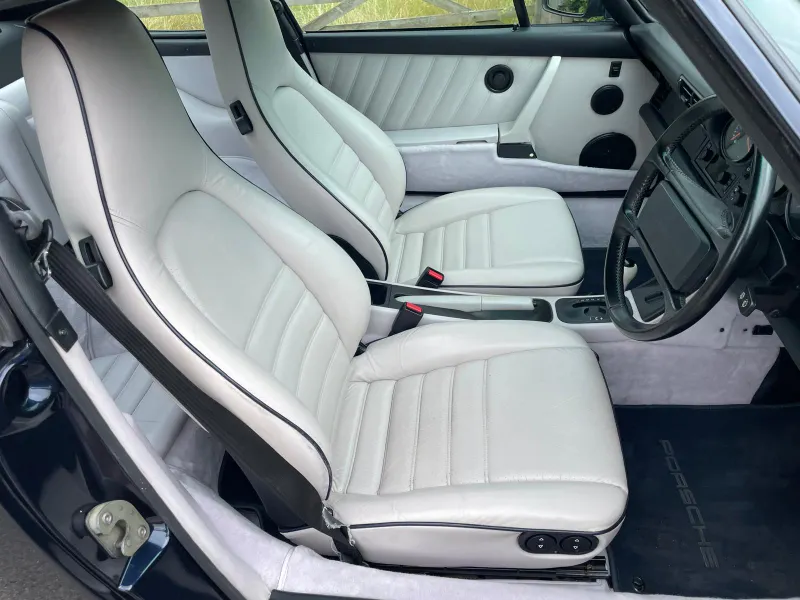 Porsche 911 o3a8dmfpj8ciqwbycl8h6