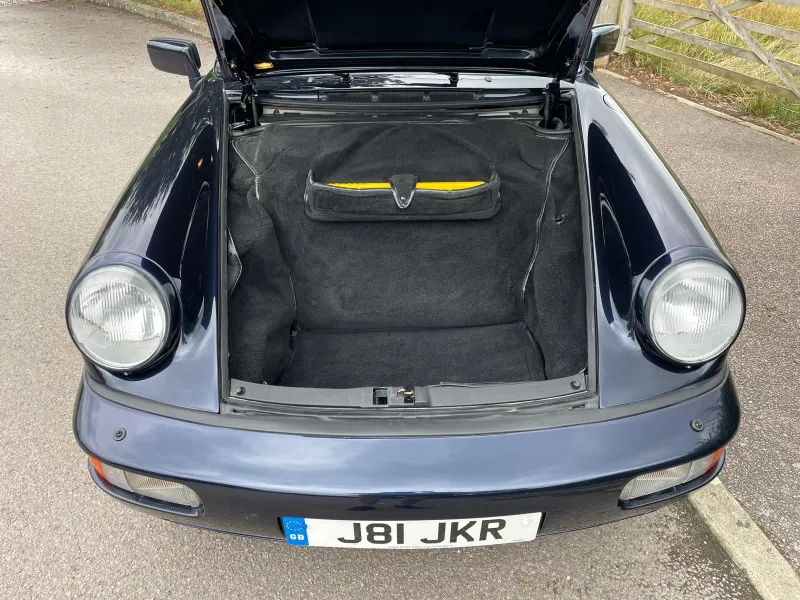Porsche 911 vin sj5bx96ymc6e5odwi