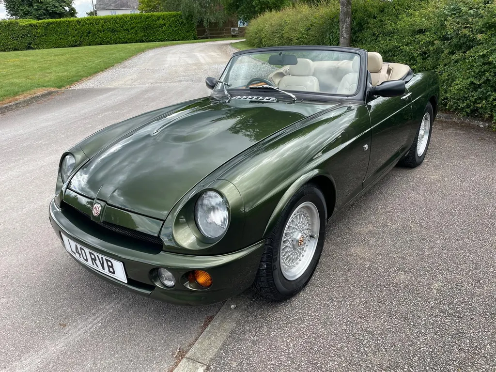 Mg roadster 93wfcmf1rwqw9jtqfafmx