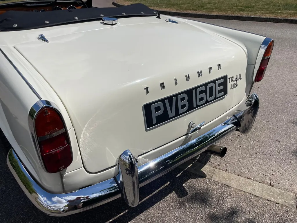 Triumph tr4a axd9mpu tkm9s7s pc2pa