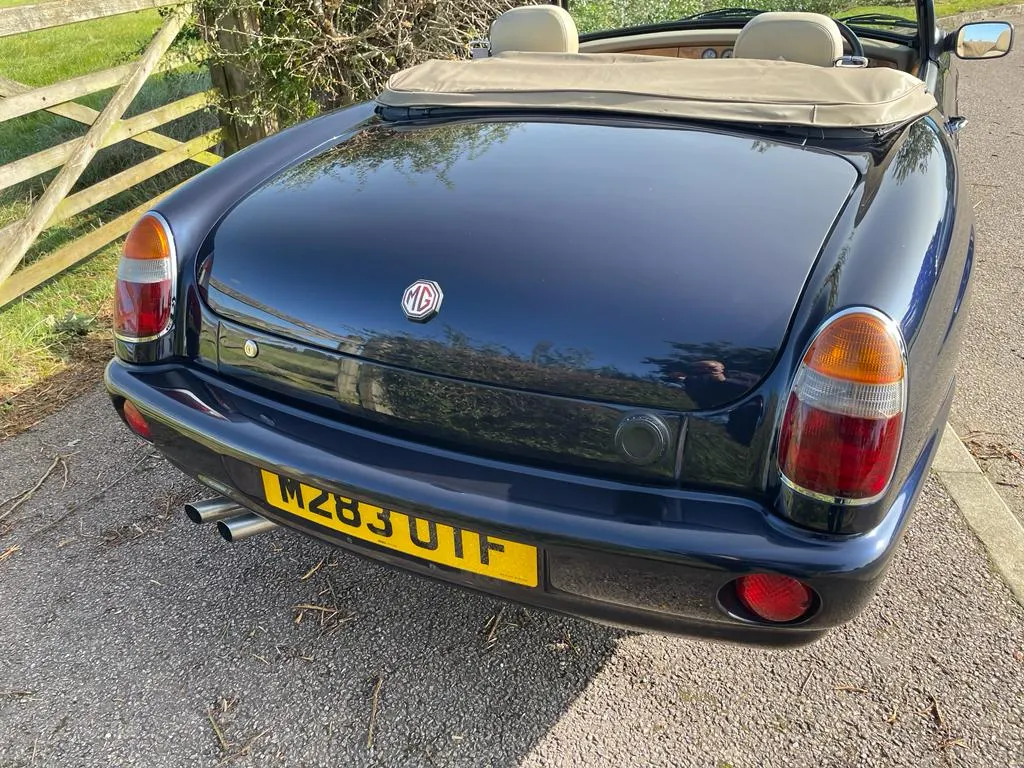 Mg roadster omkqvr2jysra77pvuqoks
