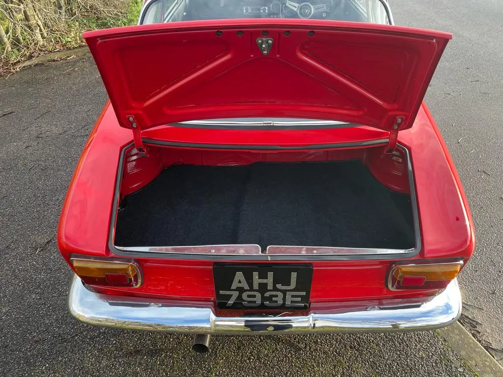 Alfa giulia 1600  8t0zg2japvulp8dm7ghau