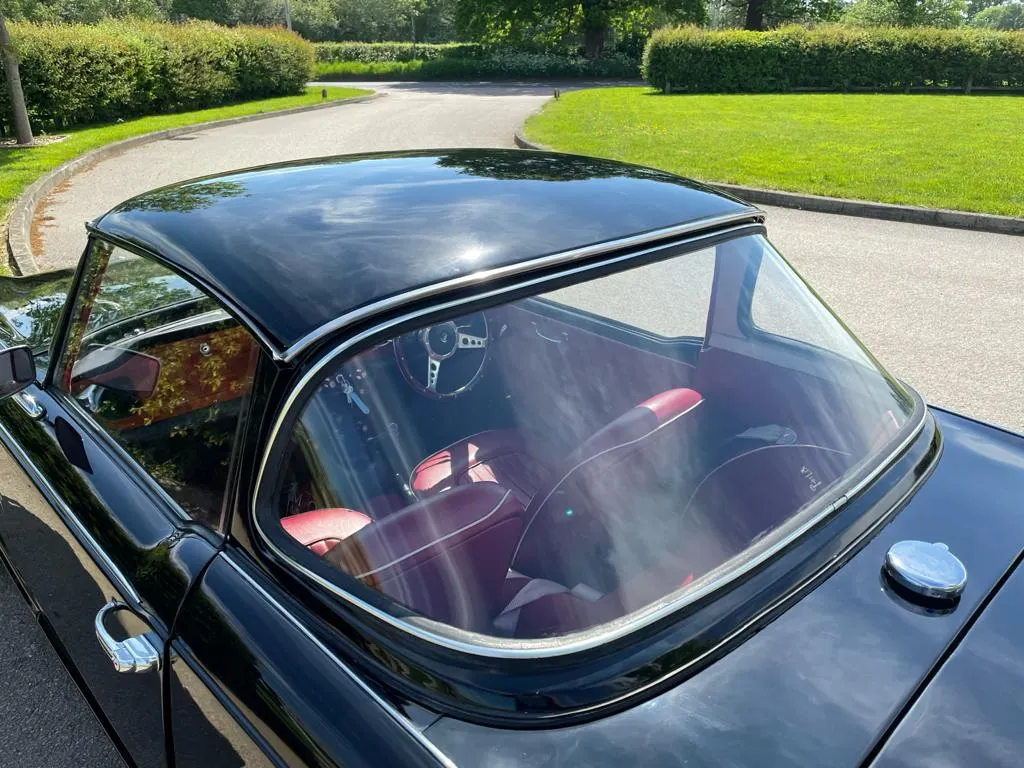 Triumph tr4 a dlgfjzqkh7ldjotbufqip
