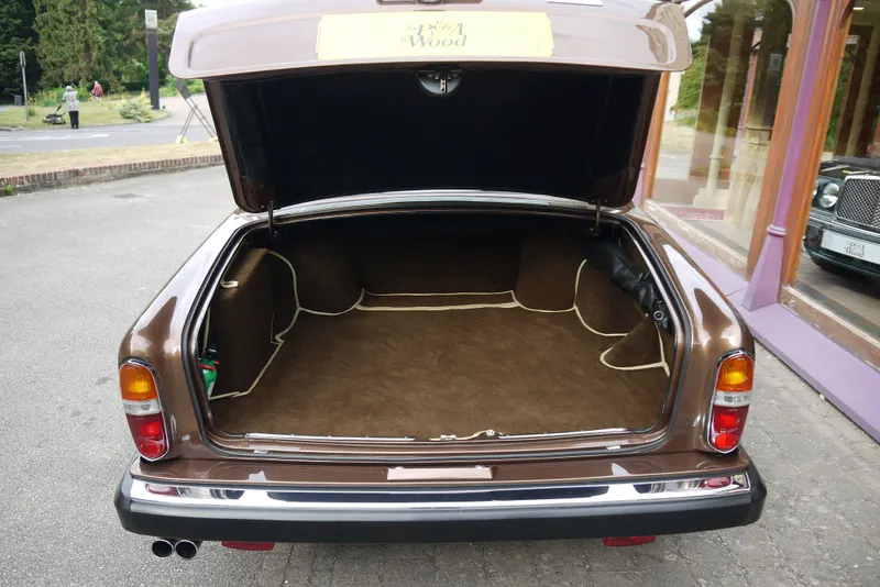 Bentley t2 iwfwi53cl2u4tshmhfazj