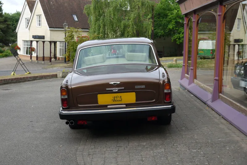 Bentley t2 ayn6vvkv0h0x2sp8cfpam