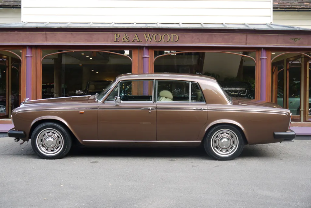 Bentley t2 oh6fyvsjwfazkyrafnudn