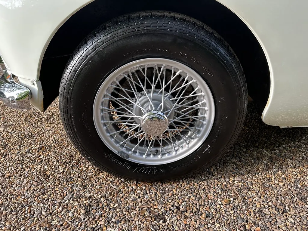 Mg mgb gt kvg4hzo77wmilx8yj7xvv