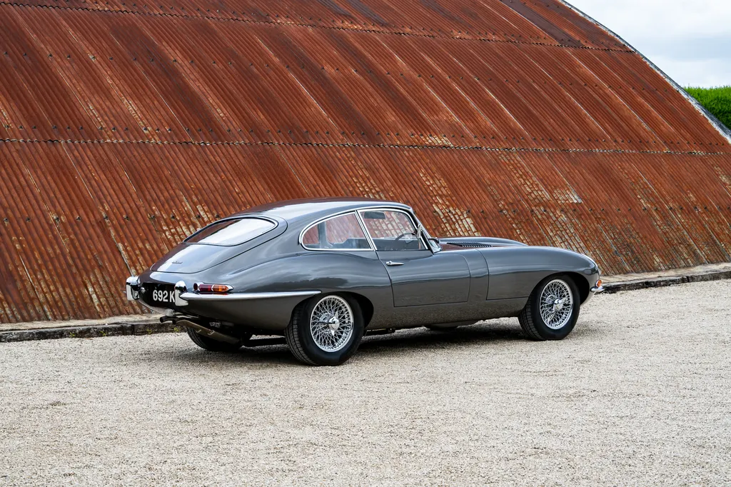 Jaguar e type nf kjs5l7rx77jseyfkqt