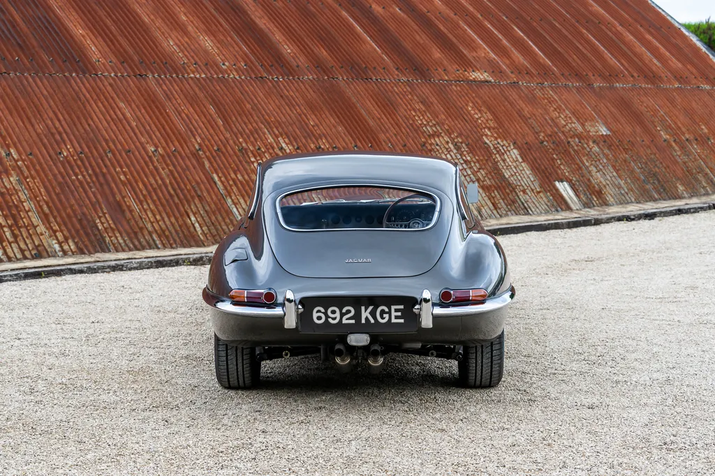Jaguar e type rgnbqtwul3gn whpr8ya 