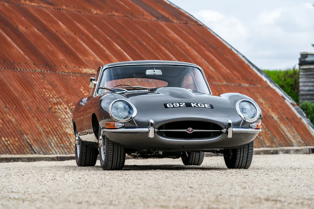 Jaguar e type tz4x4iitaqfs7bupk90on