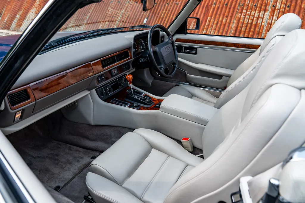 Jaguar xjs kfftqcjrp9ucmzjizxugw
