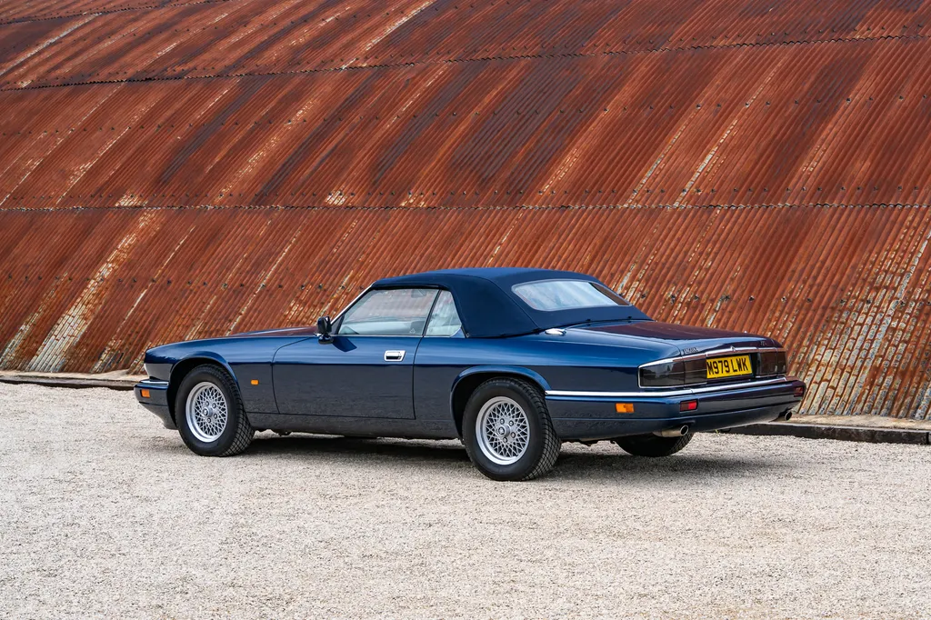 Jaguar xjs cads1gcpz6vszehsimu 3